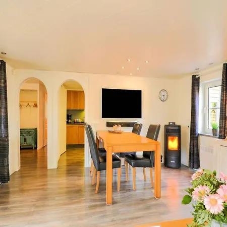 Holiday home Zonnestroom