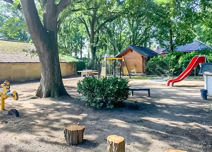 Zonnestroom Дом отдыха Meijel